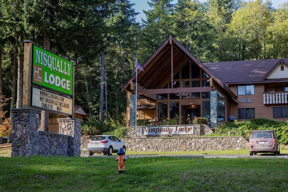 Nisqually Lodge