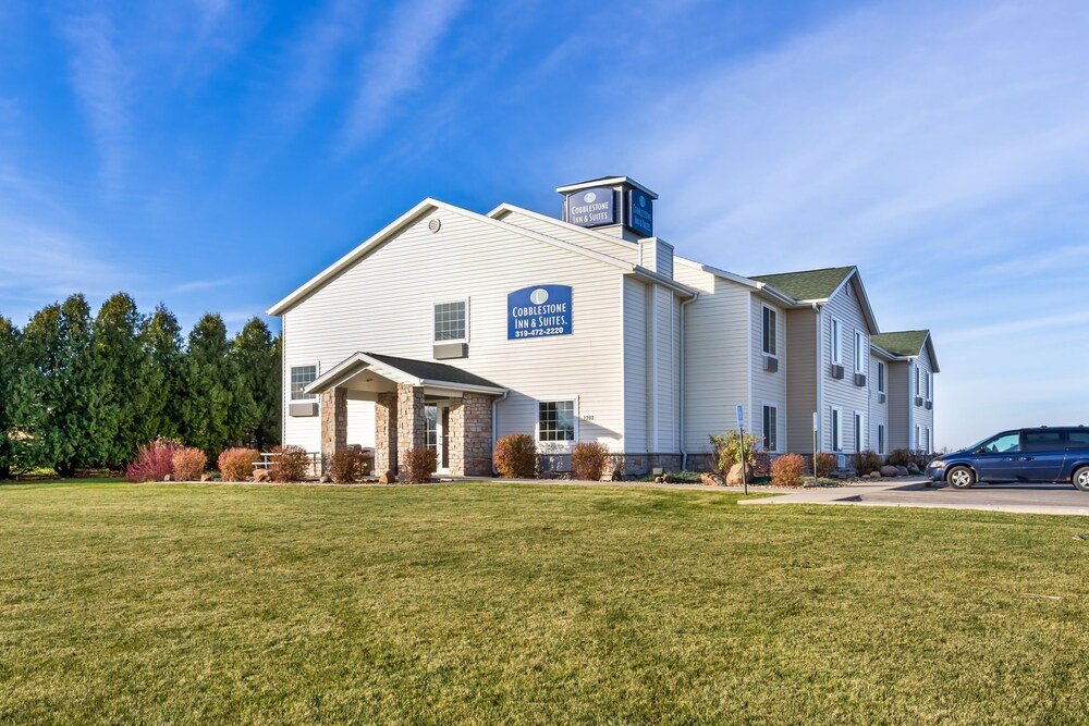 Cobblestone Inn & Suites