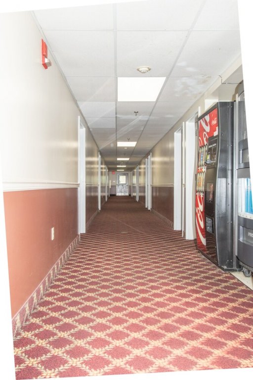 Eastbrook Hotel