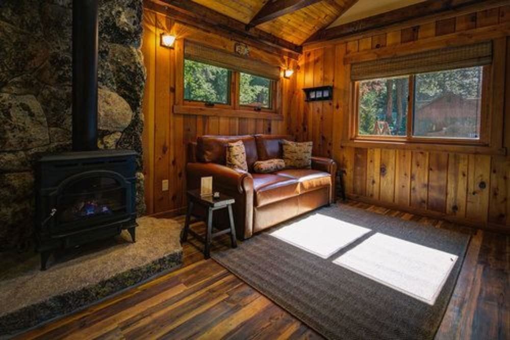 Cedar Glen Lodge