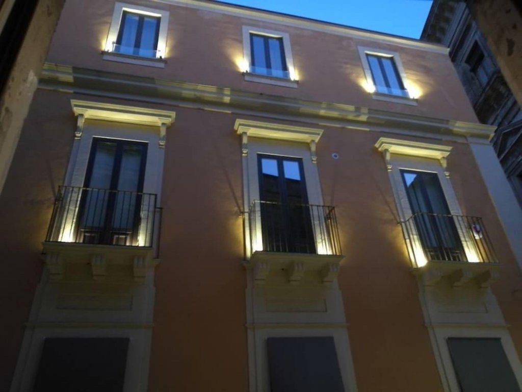 Preluna Central Palace