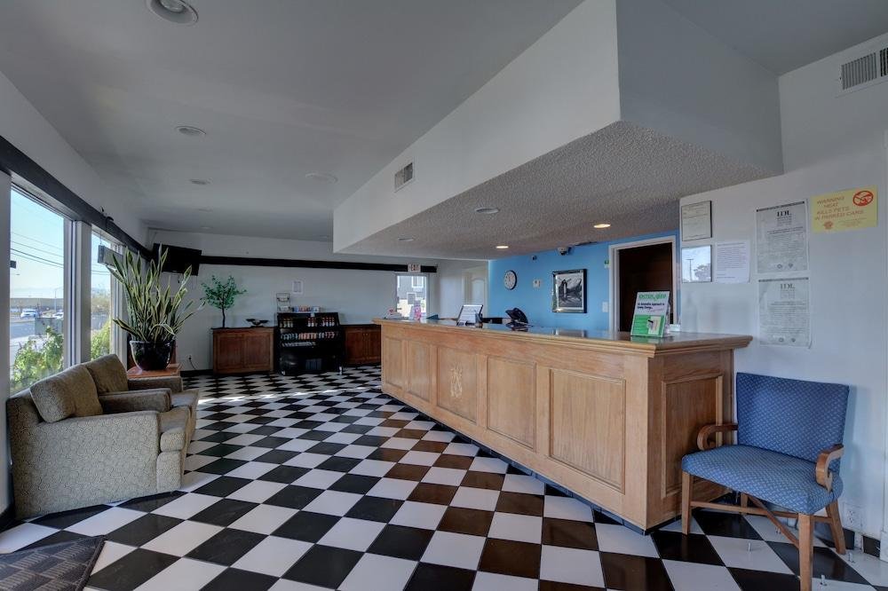 Aviation Inn