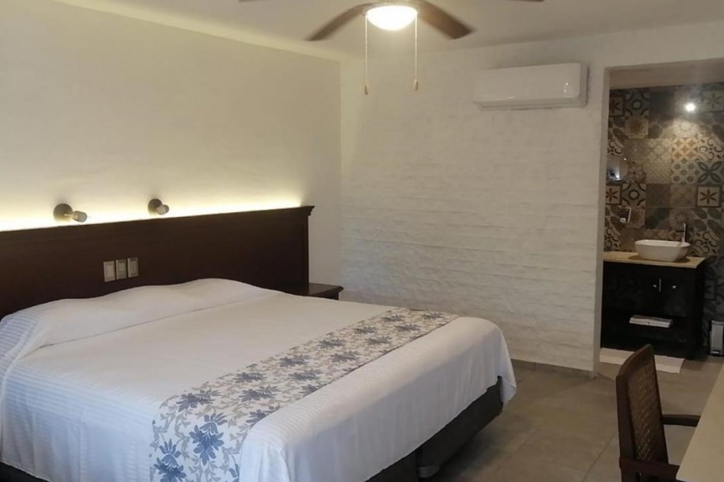 Hotel Puerta Chichen