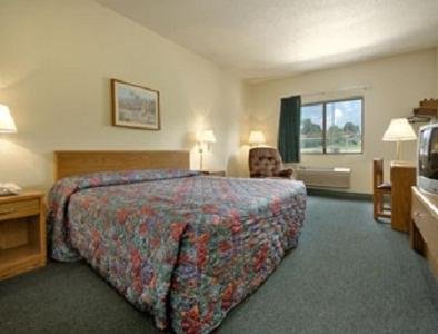 Days Inn by Wyndham Warsaw