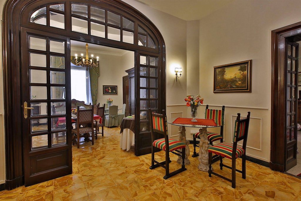 Alibrandi Palace