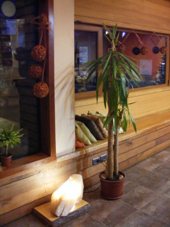Puerto Chico Hotel