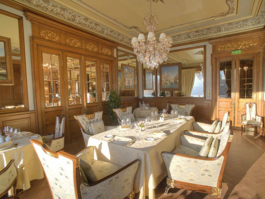 Hotel National, a Luxury Collection Hotel, Moscow