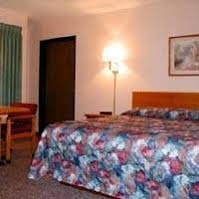 Yellowstone West Gate Hotel