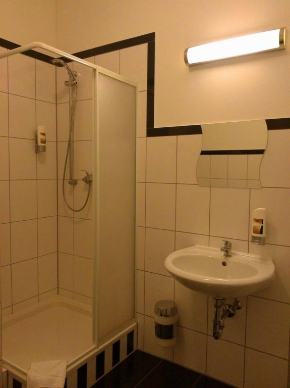 Willy Hotel