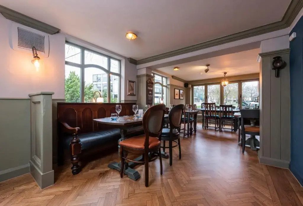 The Wilmslow Lodge