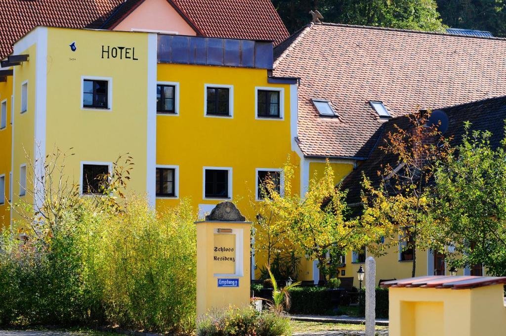 Schlossresidenz Heitzenhofen