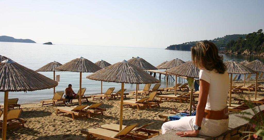 Esperides Beach Hotel