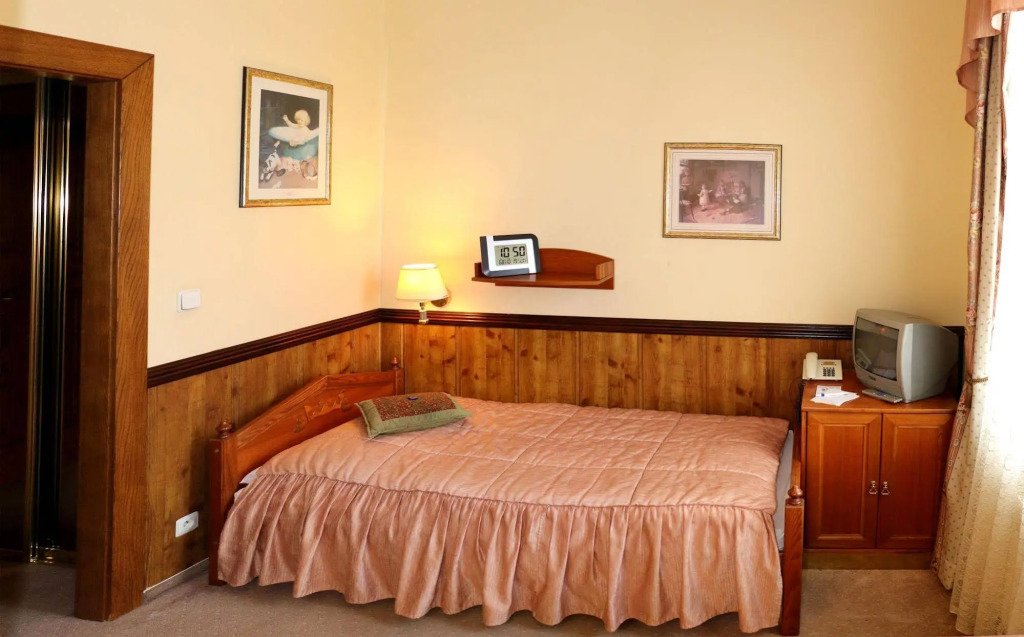 River Star Hotel