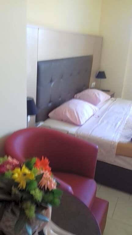 Parthenon Hotel