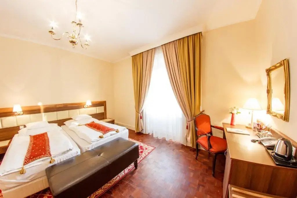 Kristály Imperial Hotel
