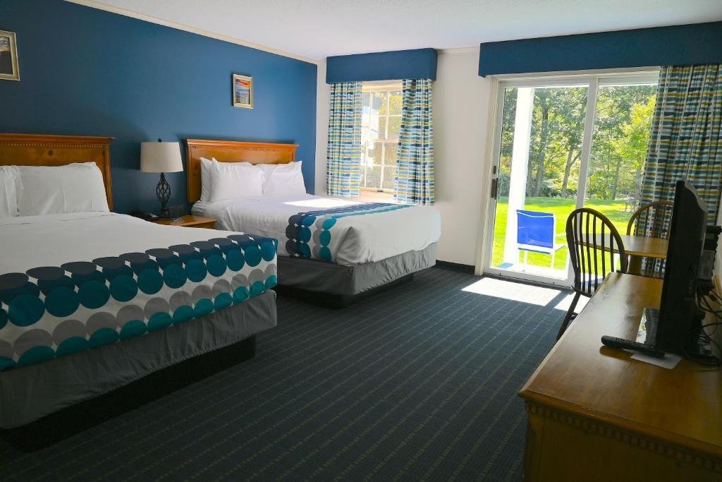 Lodge At Jackson Village