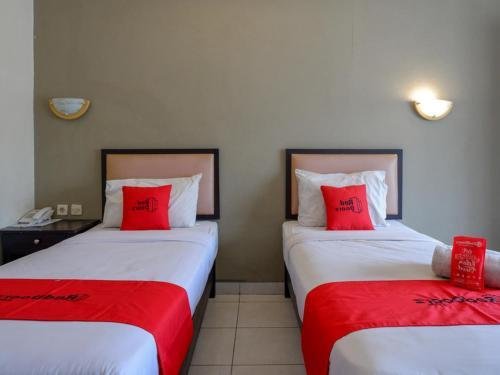 RedDoorz @ Jalan Sriwijaya Semarang