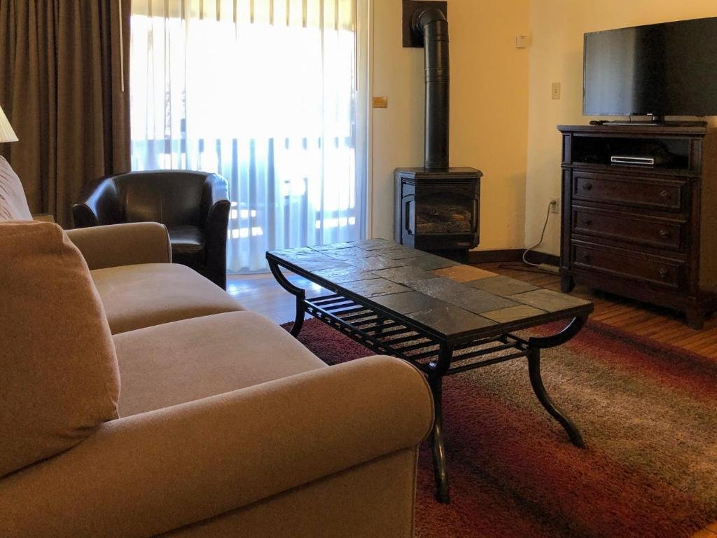 Tahoe Sands Resort