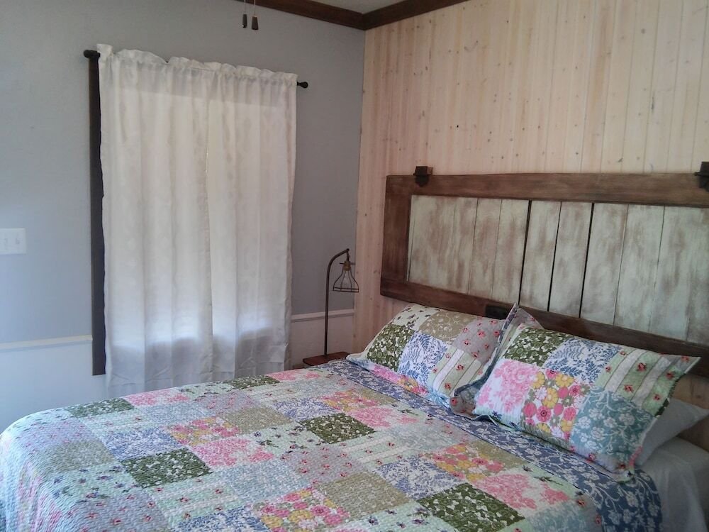 Squaw Valley Motel