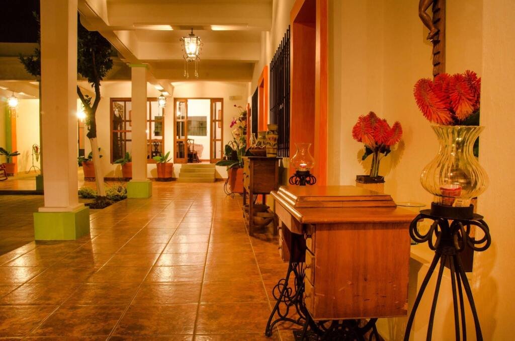 Casa los Arquitos Hotel