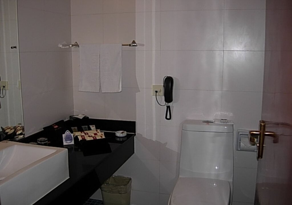 Shanghai Airlines Travel Hotel