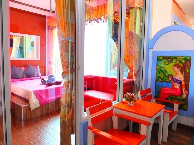 Baan Tonpai Koh Larn