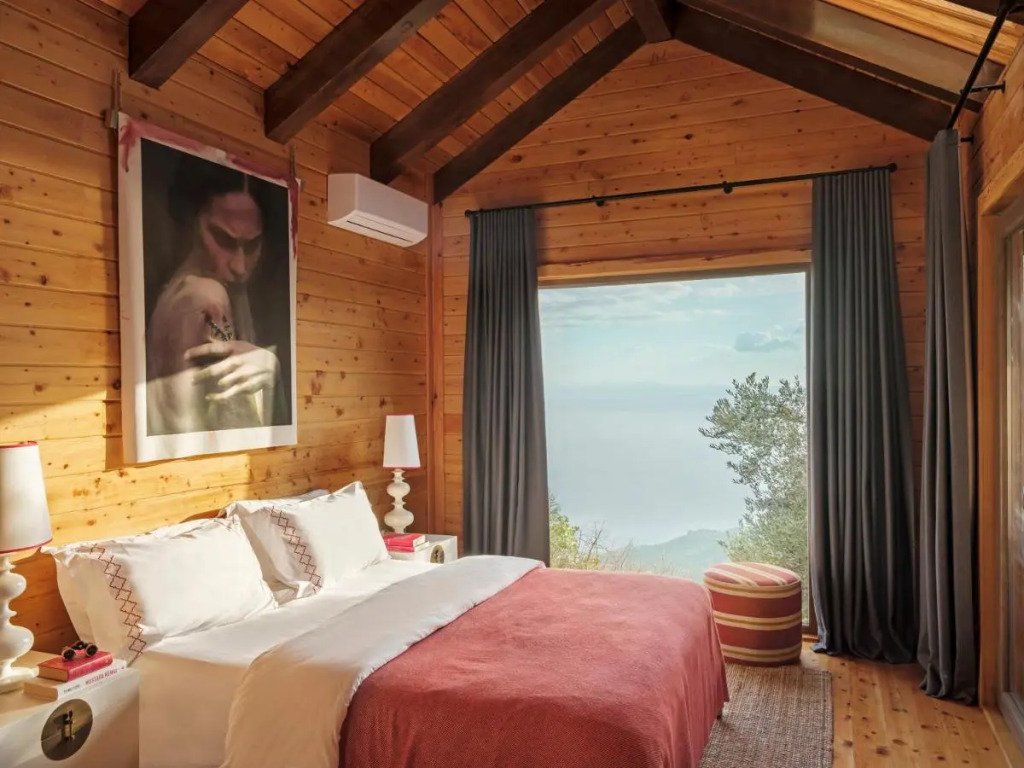 Simurg Inn