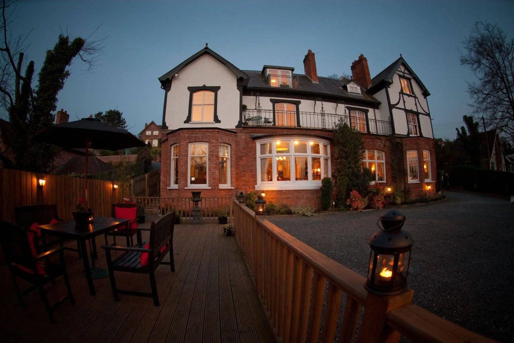Rayanne House