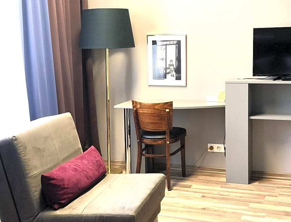 Arena Inn
