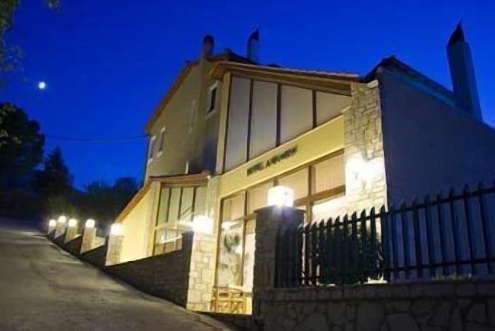 Ahilion Hotel
