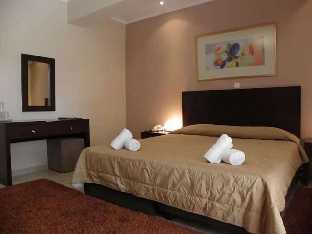 Ahilion Hotel