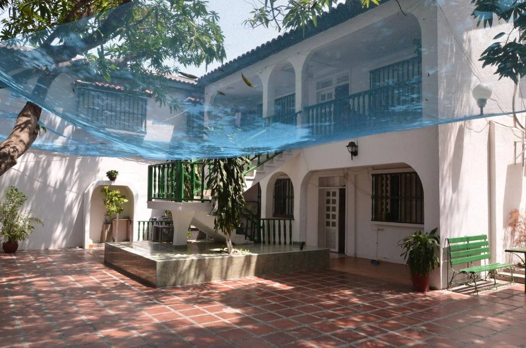 Hotel Vargas Airport