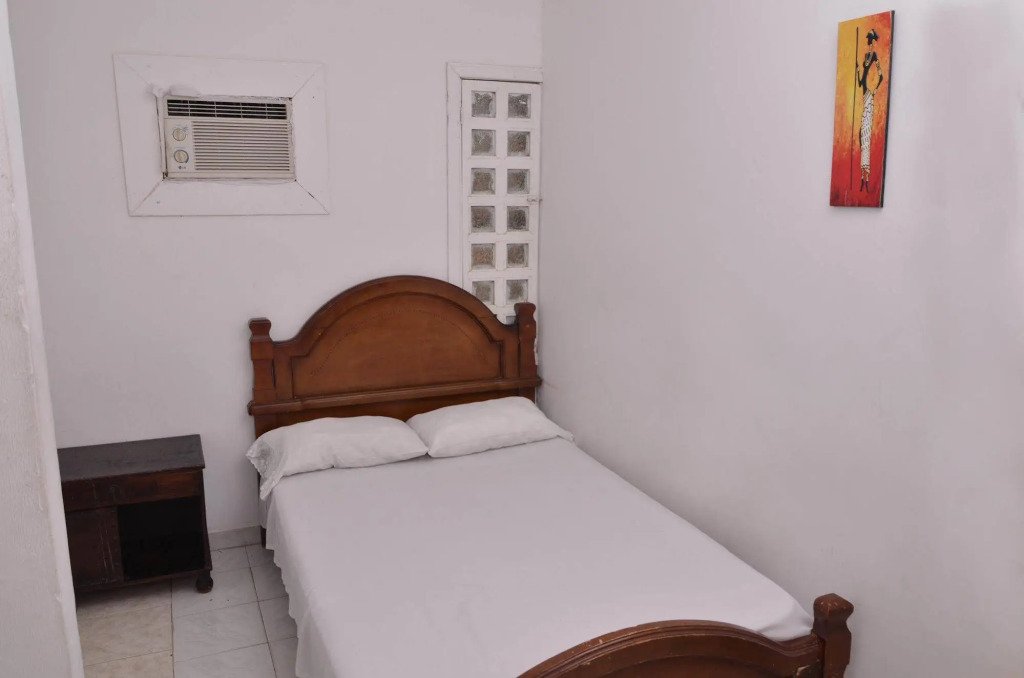 Hotel Vargas Airport