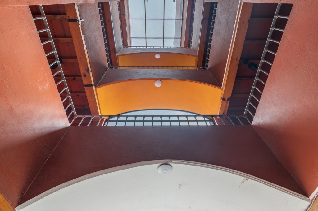 Meson Real Hotel & Suites