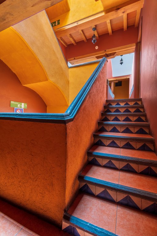 Meson Real Hotel & Suites