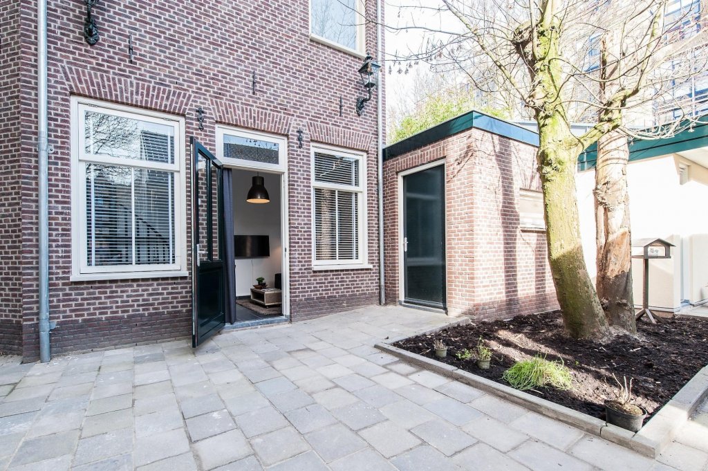 Plantage Garden Apartments