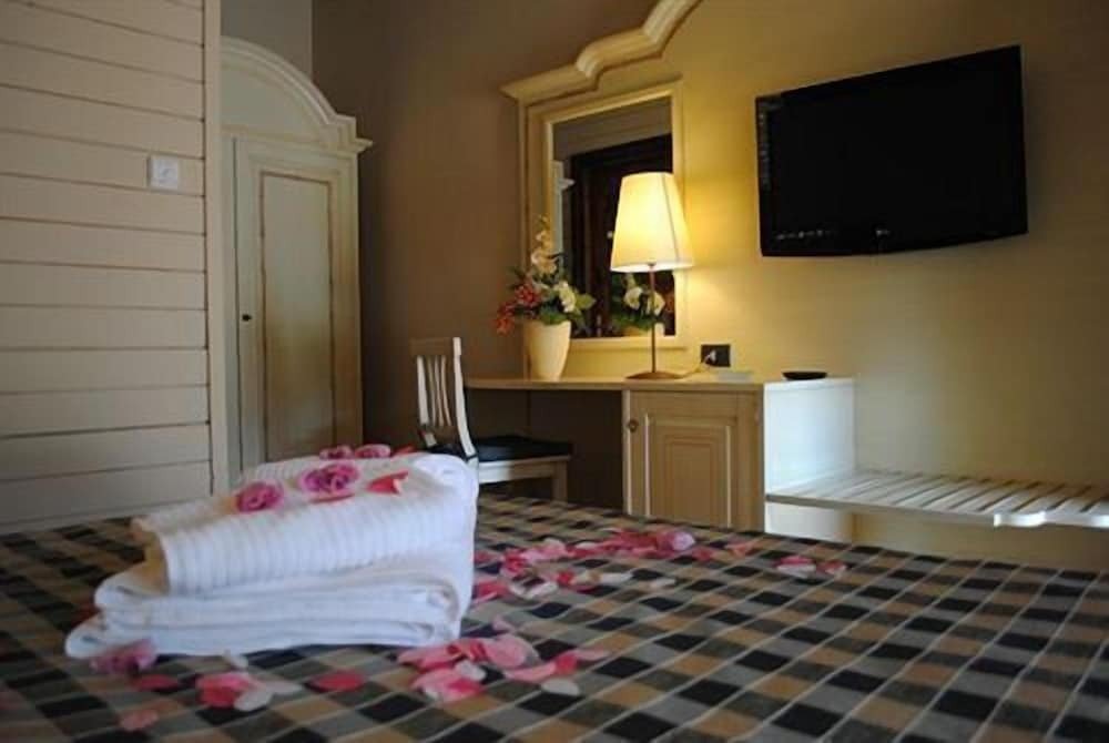 Motel 7 Laghi