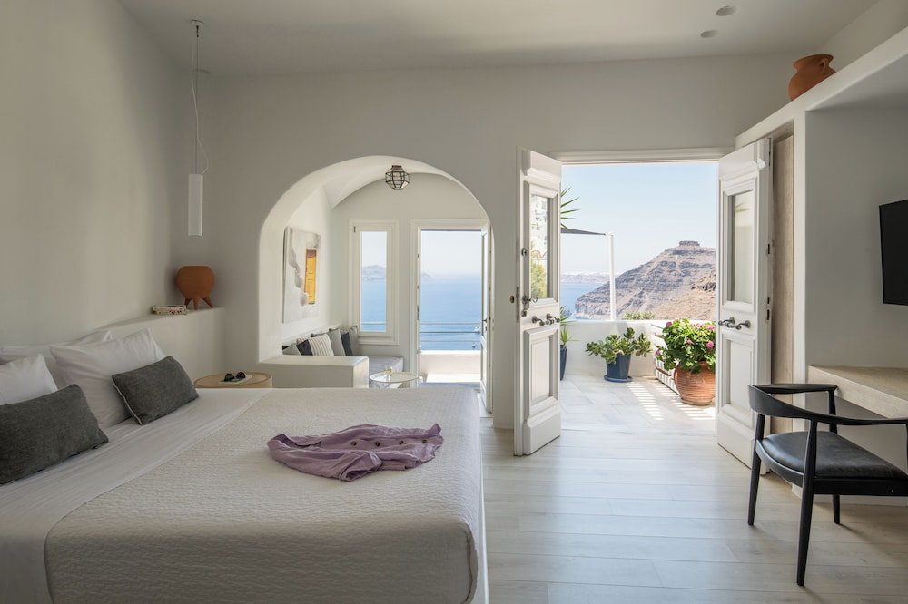 Porto Fira Villas