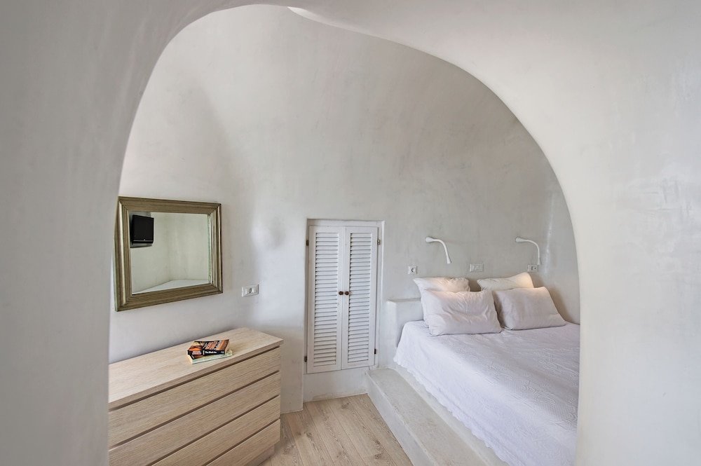 Porto Fira Villas