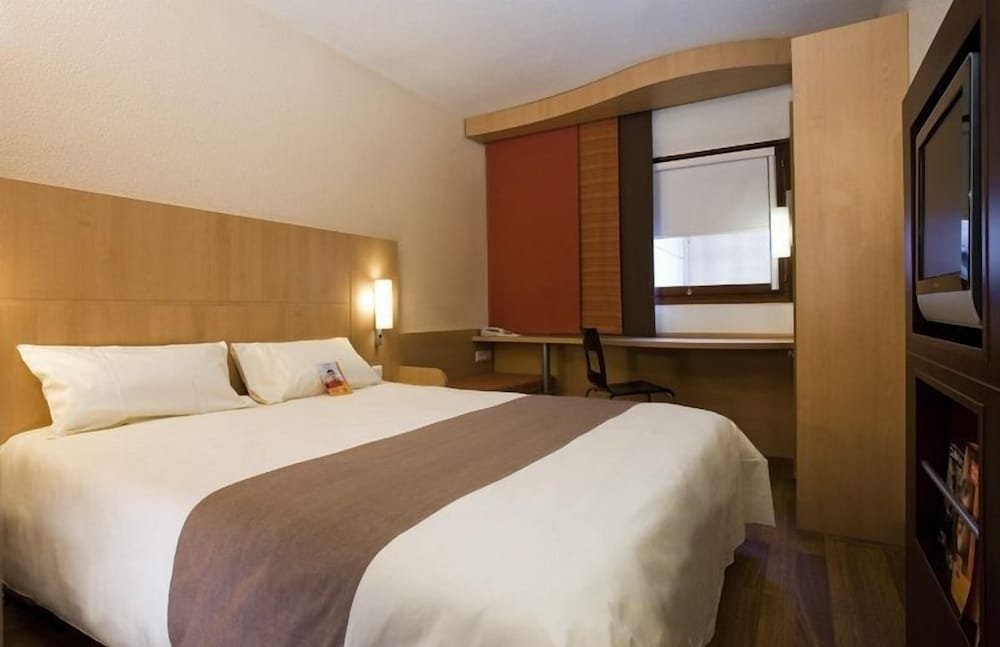 Hôtel ibis Besançon Marchaux