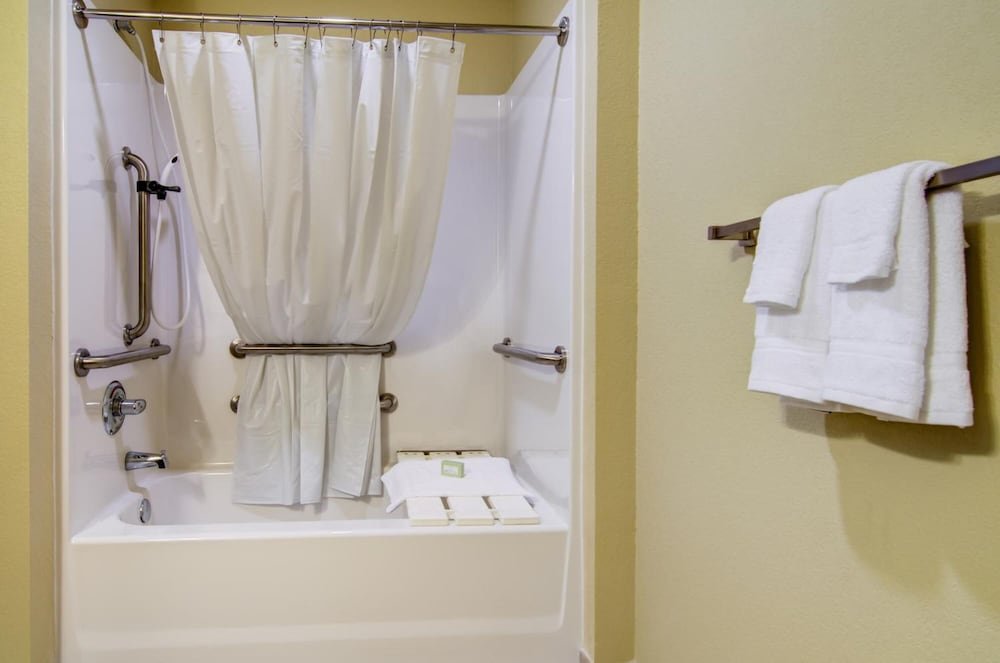 Cobblestone Inn and Suites Winterset