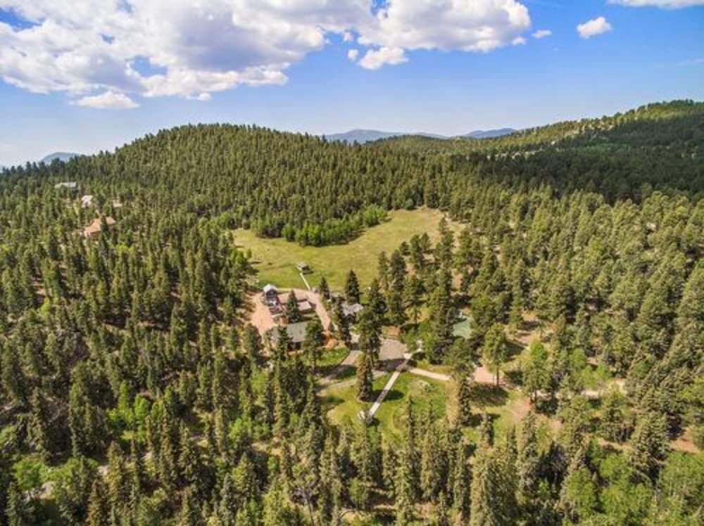 Meadow Creek Mountain Lodge And Event Center