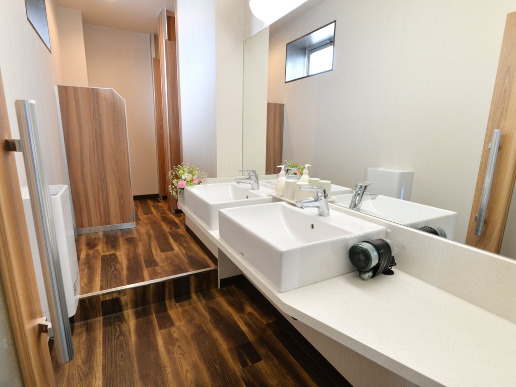 Bussiness Hotel BL Kuwana
