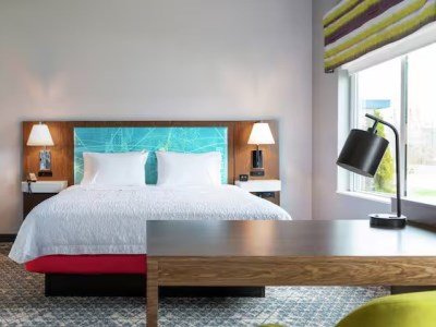 Hampton Inn & Suites Omaha UN Medical Center Area