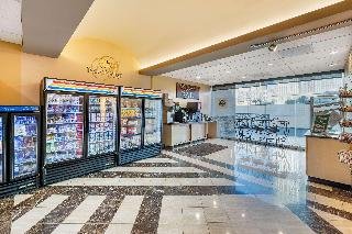 Polo Towers Suites