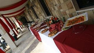 Regal Park Hotel