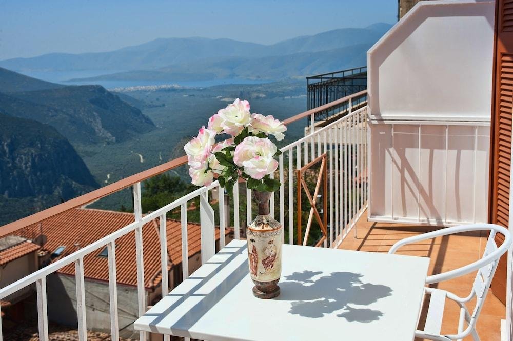 Hotel Athina
