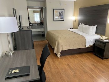 Quality Inn
