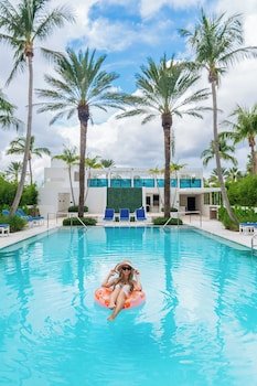 Tideline Ocean Resort & Spa