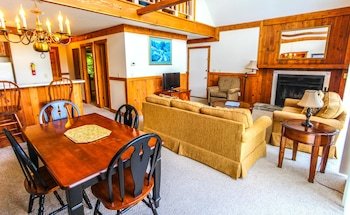 Alpine Crest - Resort Club of Helen
